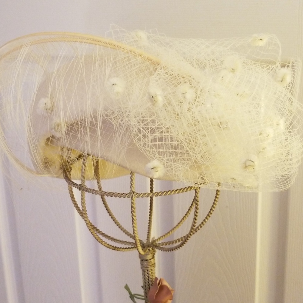Fancy hat for women